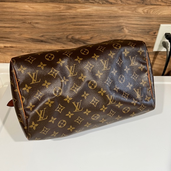 SOLD! Louis Vuitton speedy 30 - Picture 5 of 9